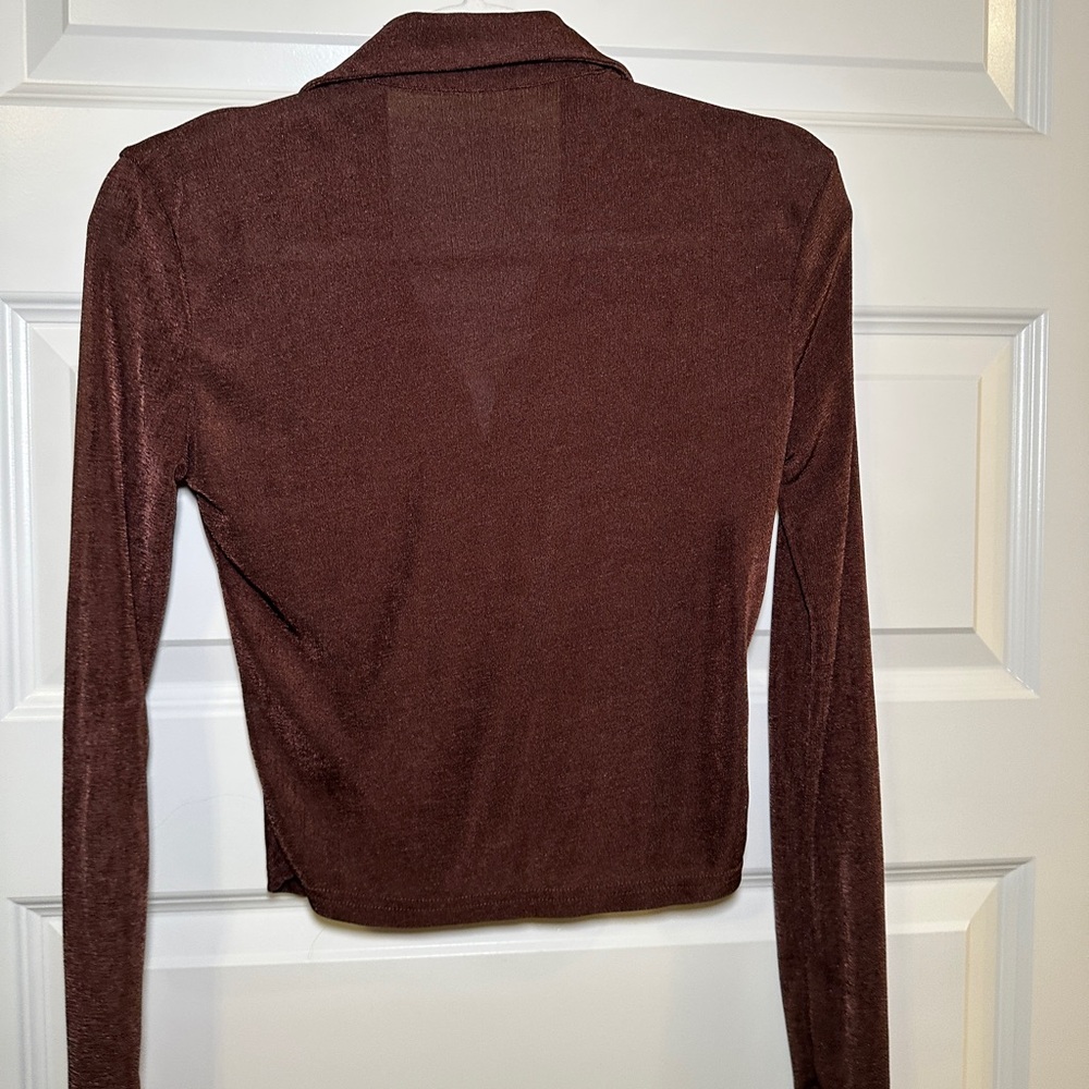 Brown Ruched Button-Up Top - Picture 2 of 2